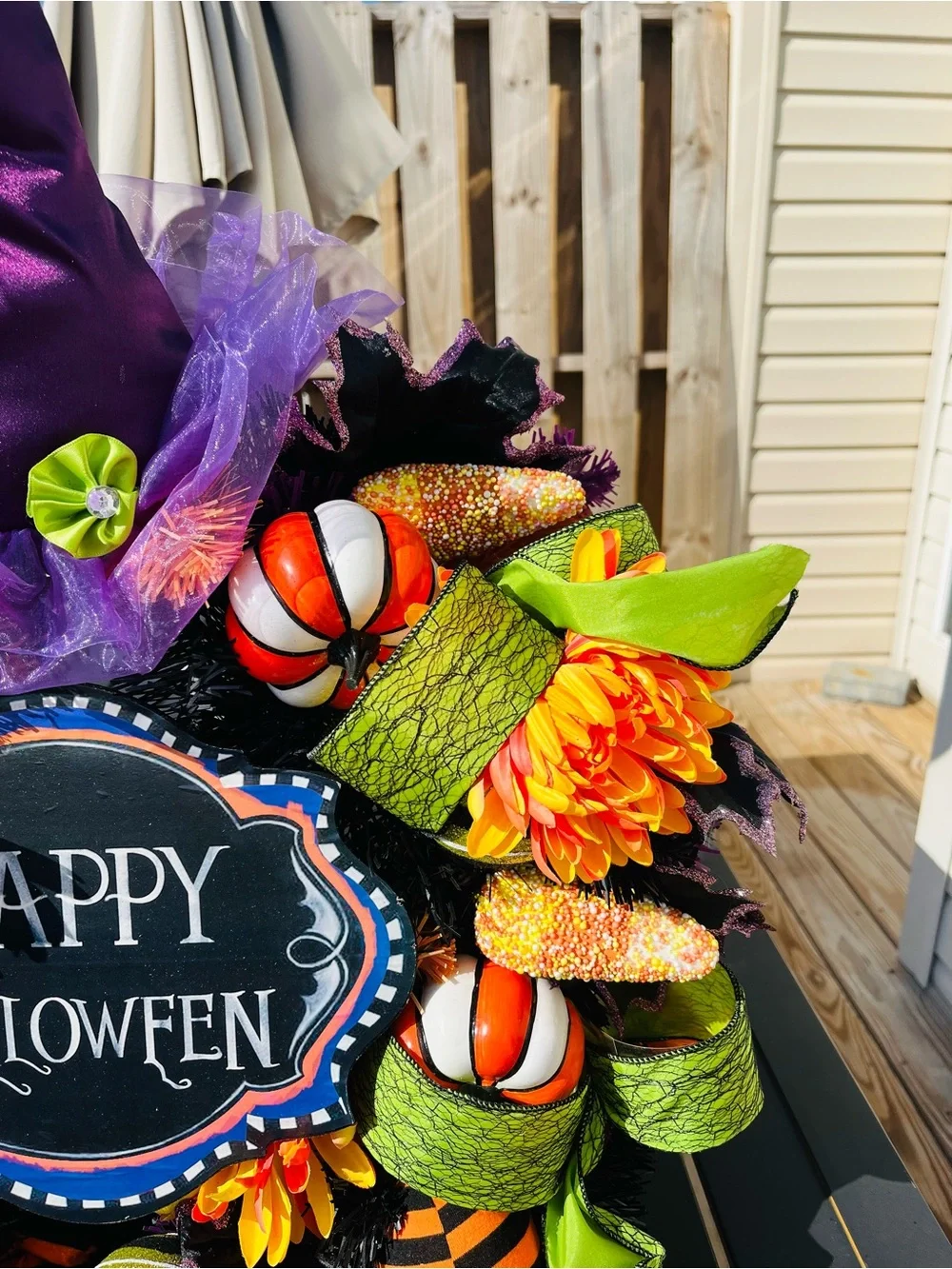 Michaels New Halloween which wreath really cute wreath, new